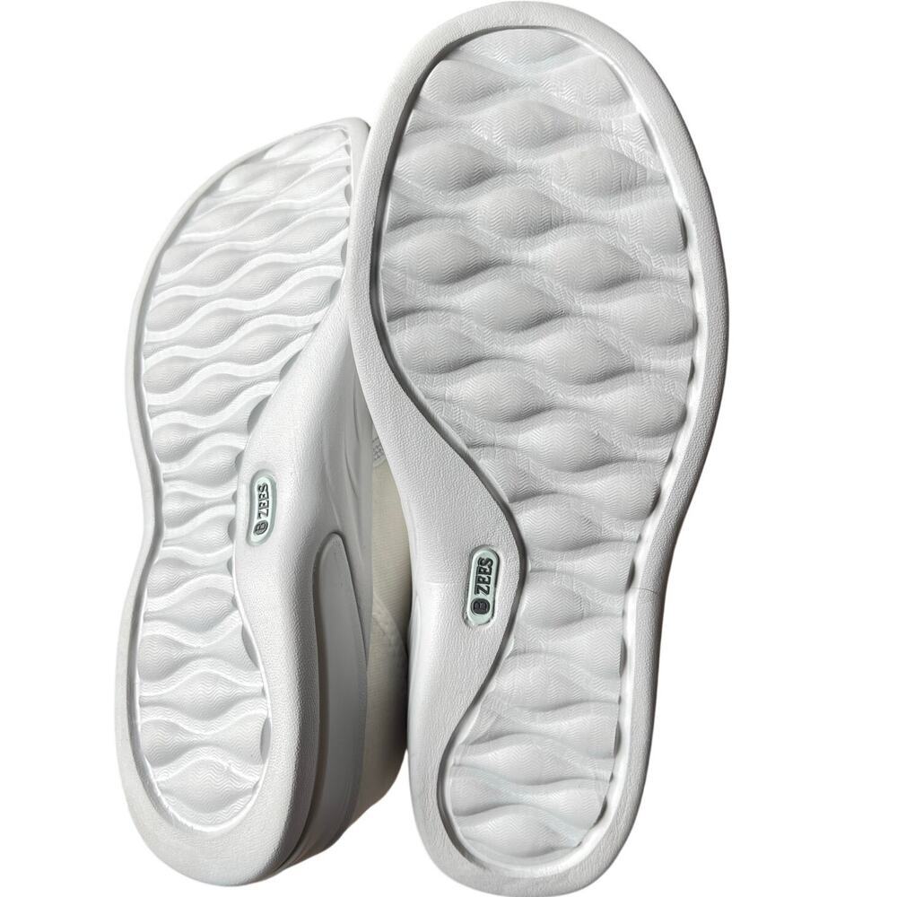 LifeStride Niche Slip On Sneaker White Fabric Comfort Shoes NWTI - Size 9 - Picture 11 of 14